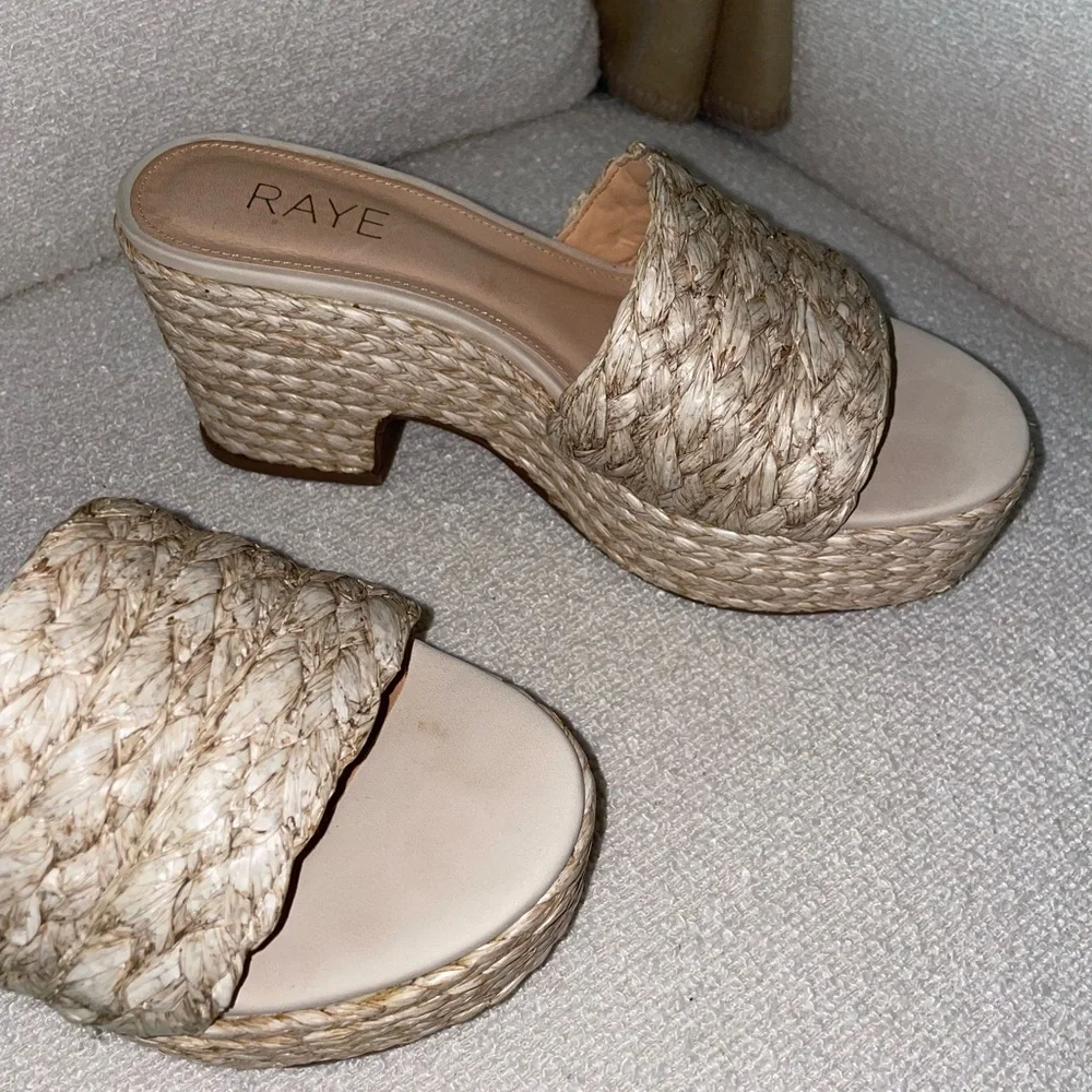 Revolve Raye‎ Gable Wedge Raffia Platform Sandal